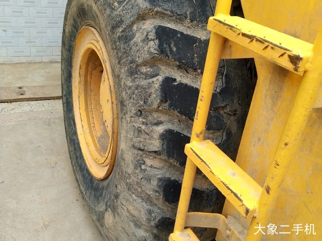 柳工 CLG855 装载机