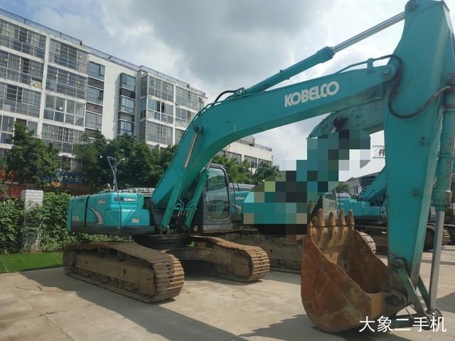 神钢 SK260LC-8 挖掘机