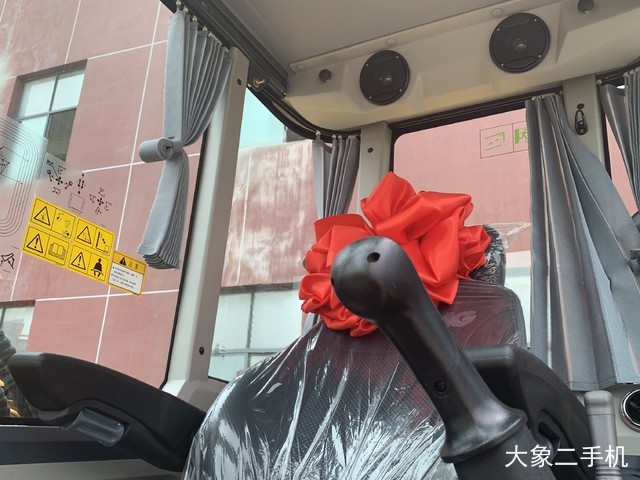 徐工 XGC75 挖掘机