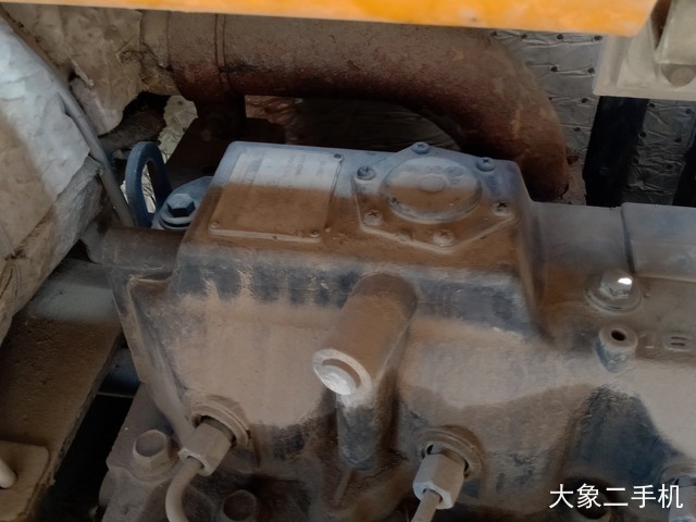 雷沃重工 FR65V8 挖掘机