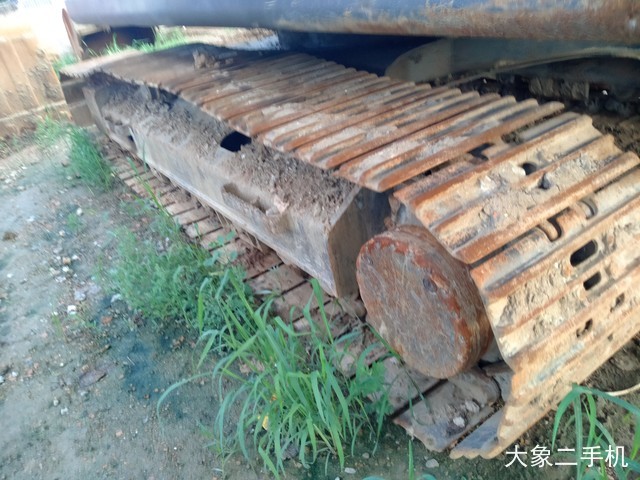 沃尔沃 EC210BLC 挖掘机