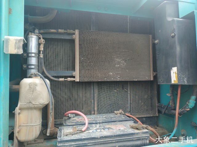 神钢 SK260LC-8 挖掘机