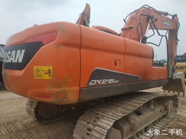 斗山 DX215-9C 挖掘机