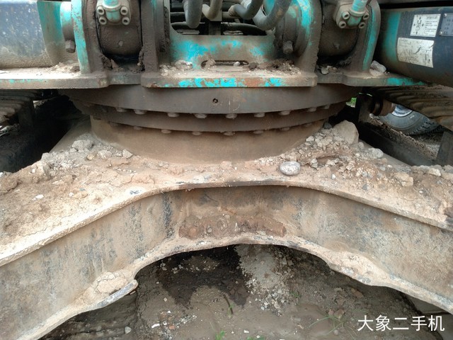 神钢 SK250LC-8 挖掘机