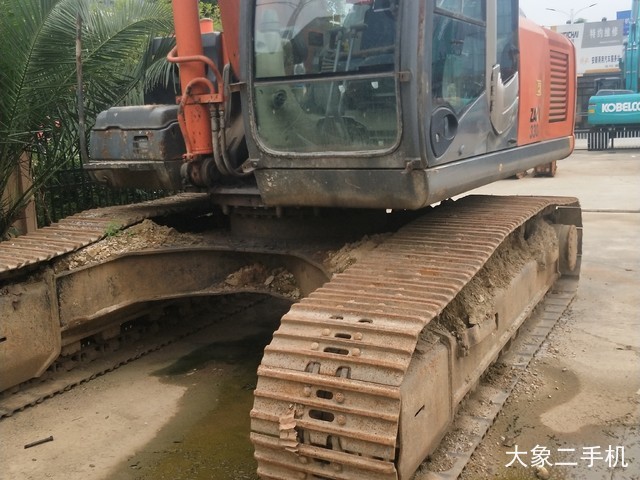 日立 ZX330—3 挖掘机