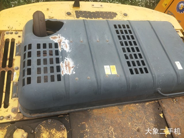 小松 PC240LC-8 挖掘机