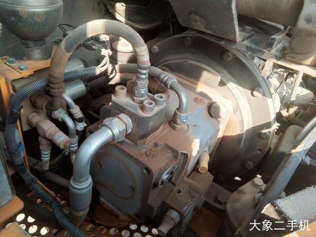 龙工 LG6065 挖掘机