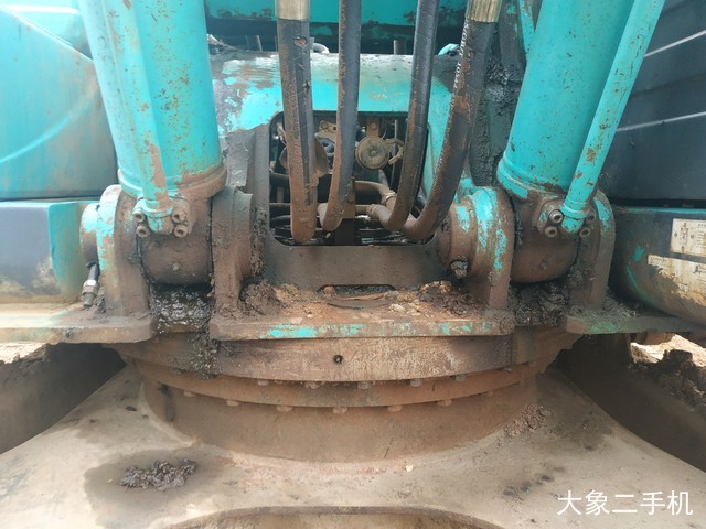 神钢 SK260LC-8 挖掘机