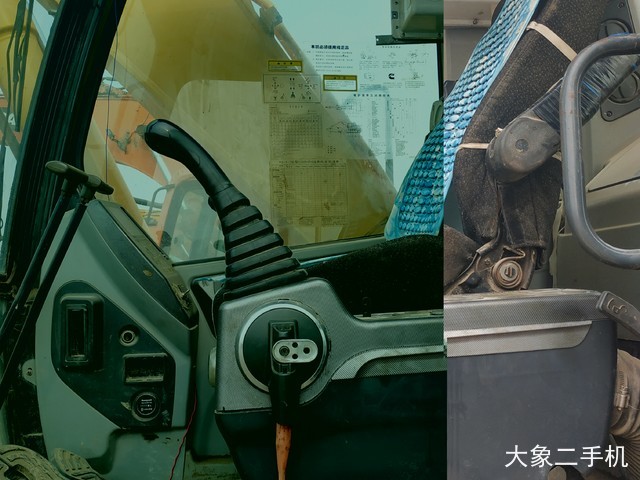 现代 R215-7 挖掘机