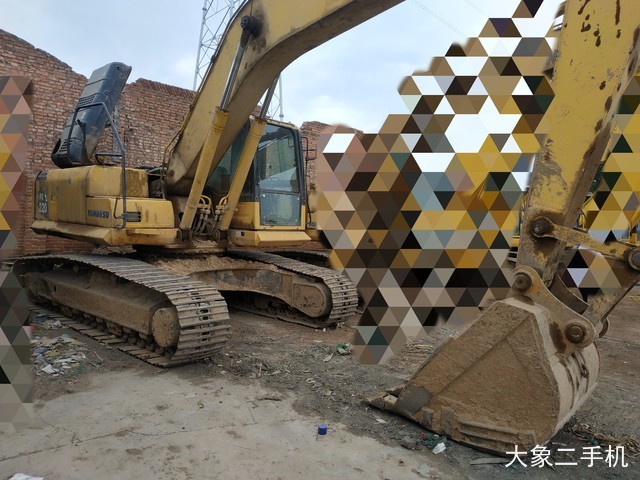 小松 PC210LC-7 挖掘机