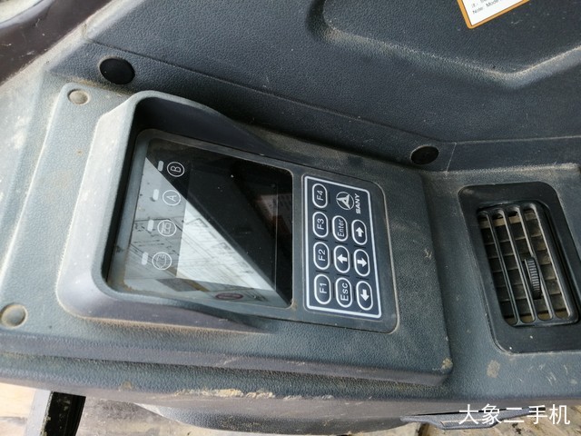 三一重工 SY55C 挖掘机