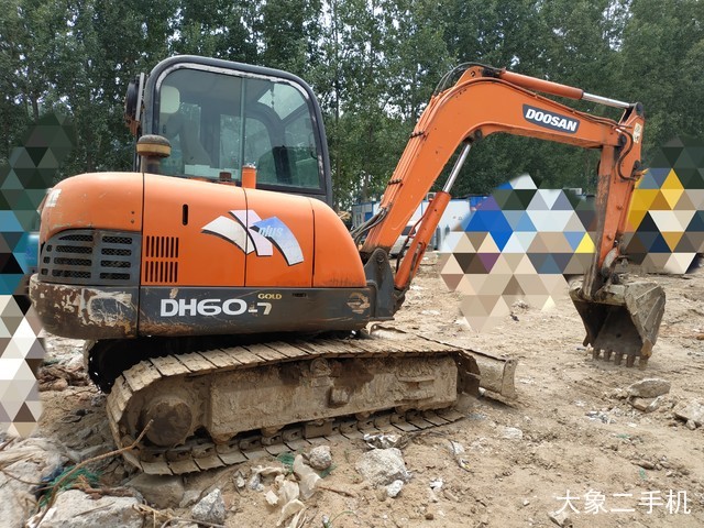 斗山 DH60-7 挖掘机