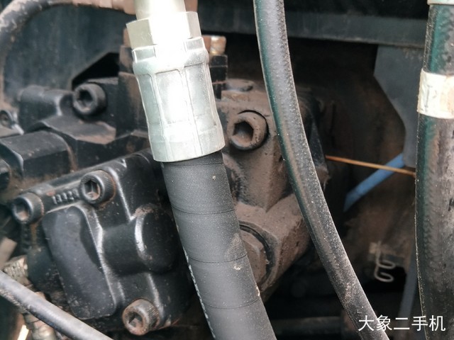 神钢 SK60-8 挖掘机