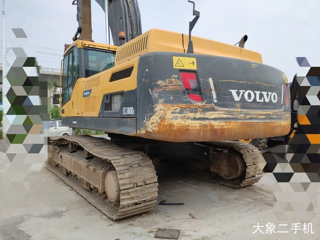 沃尔沃 EC380DL 挖掘机