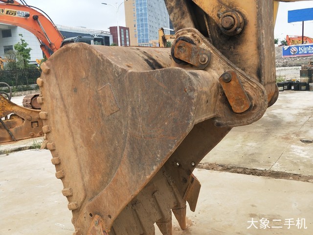 卡特彼勒 329D2L液压 挖掘机