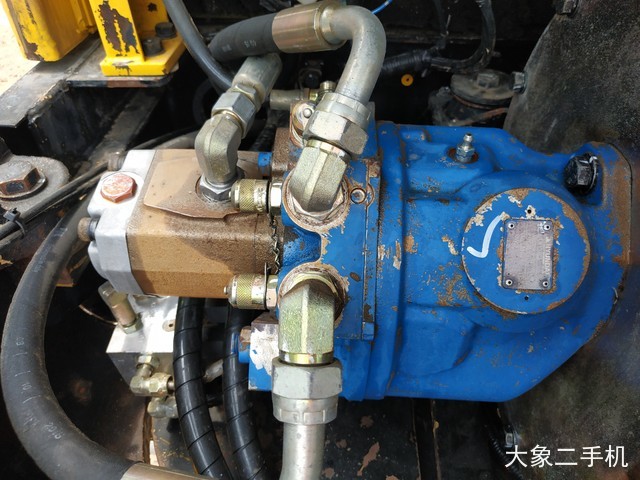现代 R60-7 挖掘机