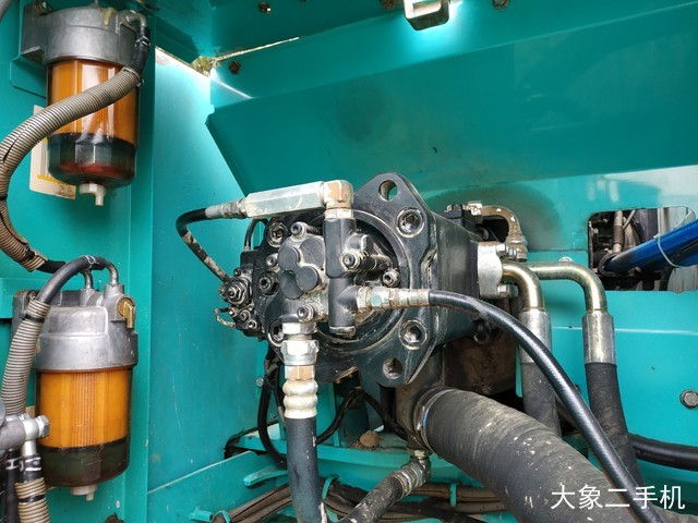神钢 SK260LC-8 挖掘机