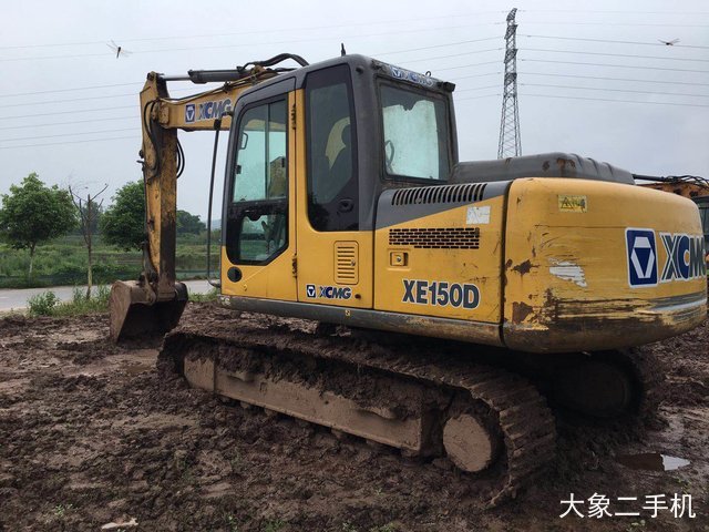 徐工 XE135B 挖掘机