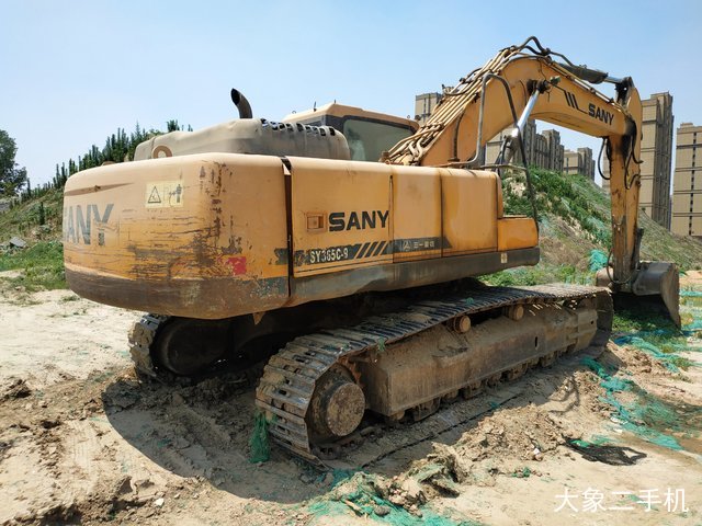 三一重工 SY335C 挖掘机