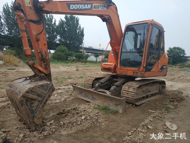 斗山 DH80 挖掘机