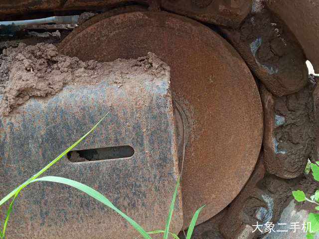 徐工 XE260C 挖掘机