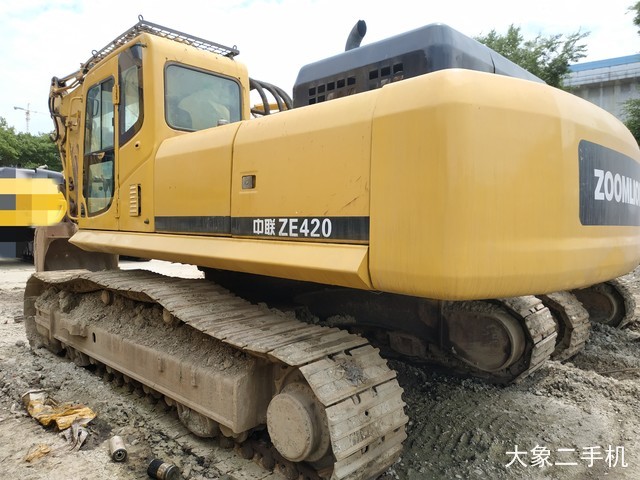中联重科 ZE420 挖掘机