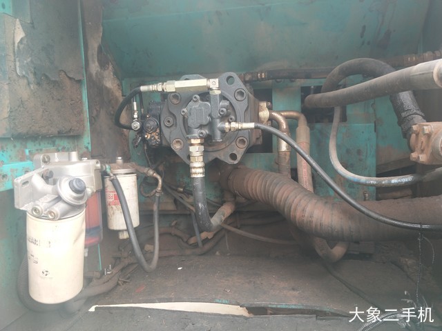 神钢 SK260LC-8 挖掘机