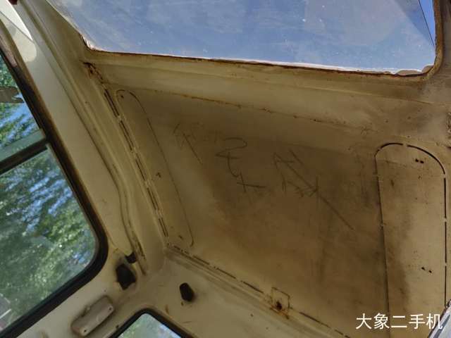 龙工 LG6060 挖掘机