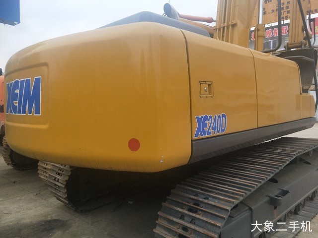 徐挖 XCG240LC-7E 挖掘机