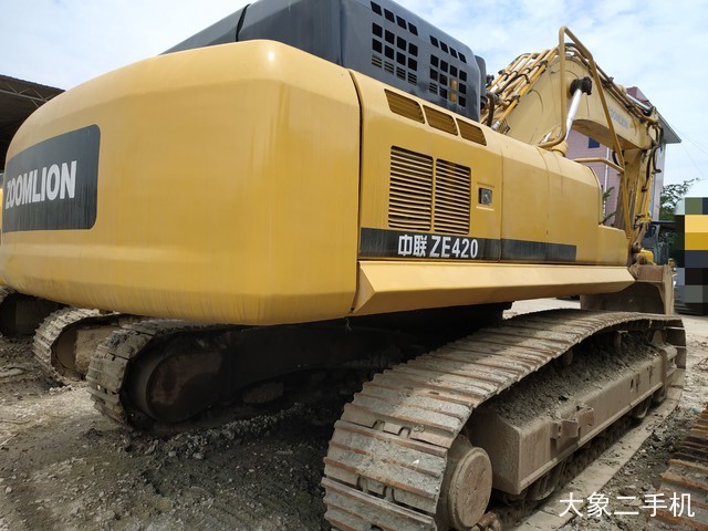 中联重科 ZE420 挖掘机