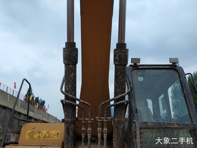 三一重工 SY305C-8S 挖掘机