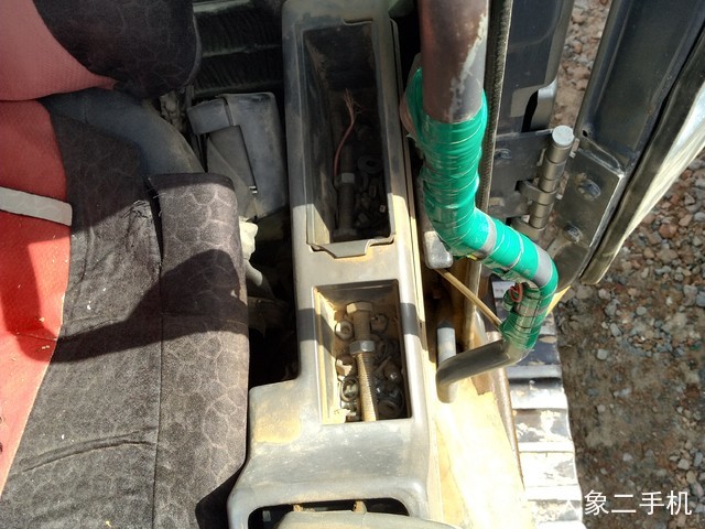 日立 ZX270-3 挖掘机