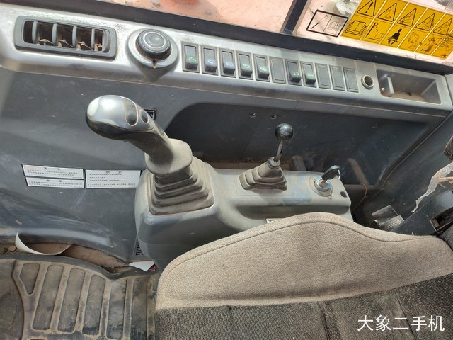 斗山 DX60-9C 挖掘机