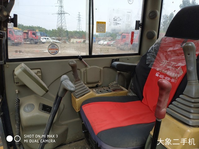雷沃重工 FR60-7 挖掘机