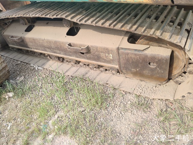 小松 PC200-8N1 挖掘机