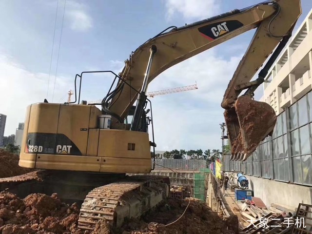 卡特彼勒 328DLCR 挖掘机