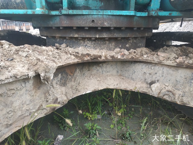 神钢 SK260LC-8 挖掘机