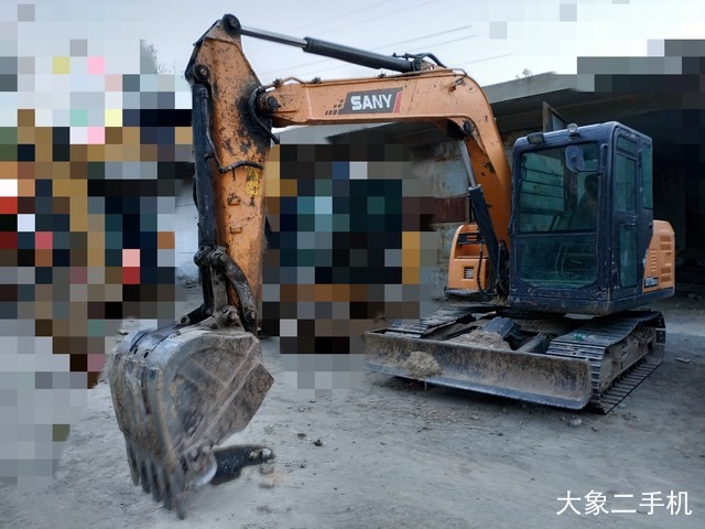 三一重工 SY75C 挖掘机