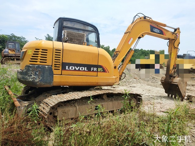 雷沃重工 FR85-7 挖掘机