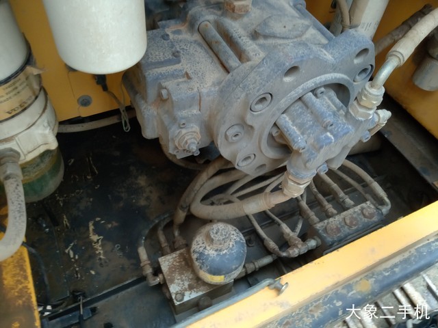 沃尔沃 EC210BLC 挖掘机