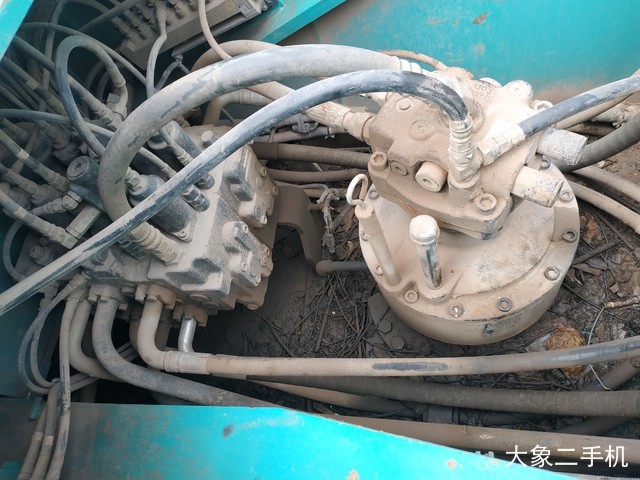 神钢 SK260LC-8 挖掘机