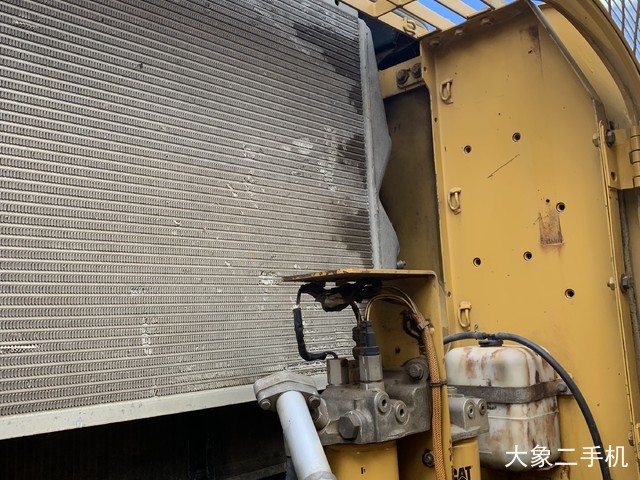 卡特彼勒 329DL 挖掘机