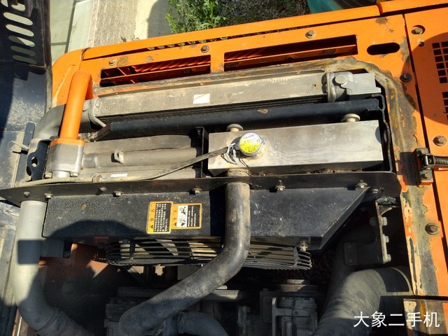 斗山 DX260LC 挖掘机