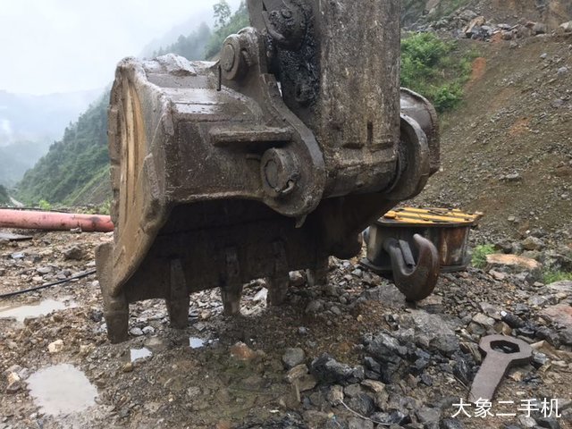 神钢 SK250LC-8 挖掘机