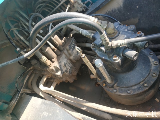 神钢 SK260LC-8 挖掘机