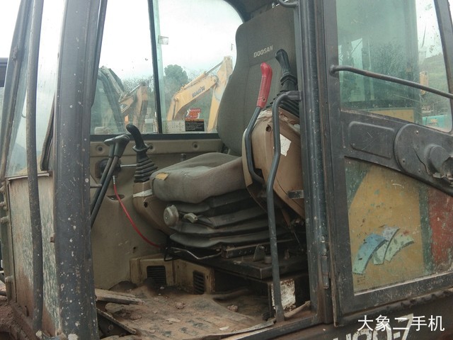 斗山 DH80-7 挖掘机