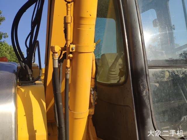 住友 SH75X-3B 挖掘机