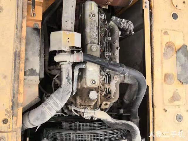 三一重工 SY215C 挖掘机