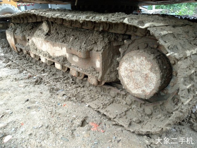 徐工 XE150D 挖掘机