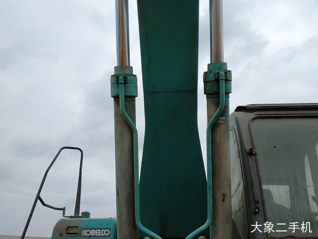 神钢 SK350LC-8 挖掘机